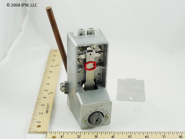 United Electric Temperature Controller (LP920A1013) - Controllers