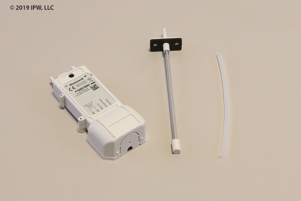 United Electric Universal Pressure Sensor (P7660D1000X) - Pressure Sensors