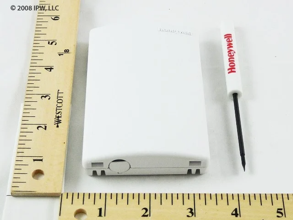 United Electric Room Humidity and Temperature Sensor (TR21-H) - Humidity Sensors