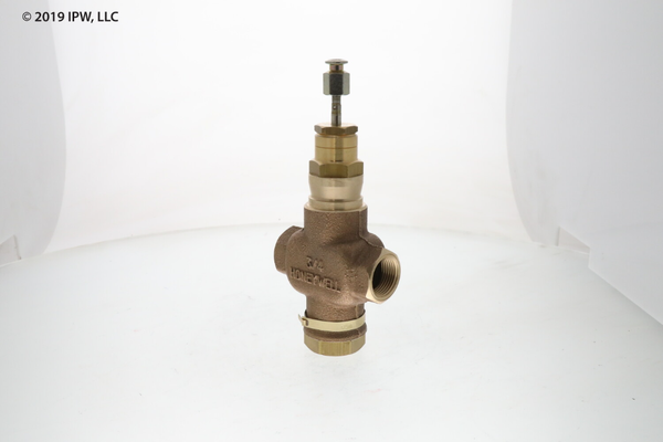 United Electric Globe Valve  (V5011N2055) - Valves