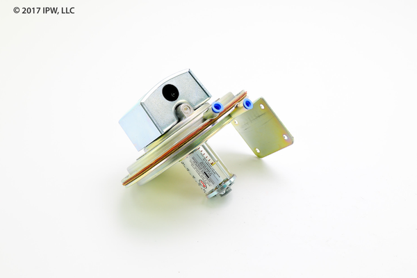 Dwyer Instruments, Inc. Pressure Switch (1638-1) - Pressure Switches