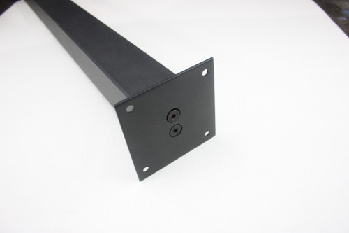 The KATS50PC mounting plates are 4mm thick plate steel with 2 mounting bolts to ensure strong support.