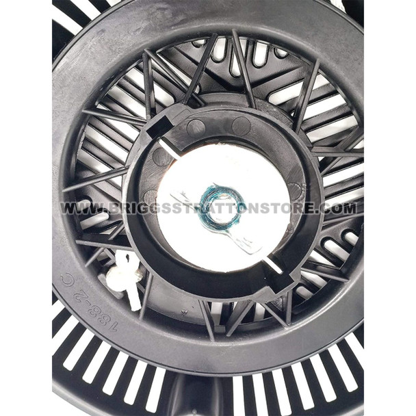 Briggs And Stratton 797747 - Starter-Rewind - Image 3 