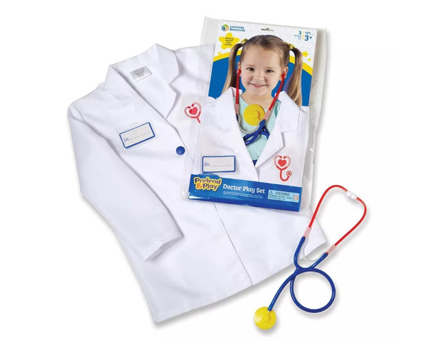 PRETEND AND PLAY DOCTOR PLAY SET