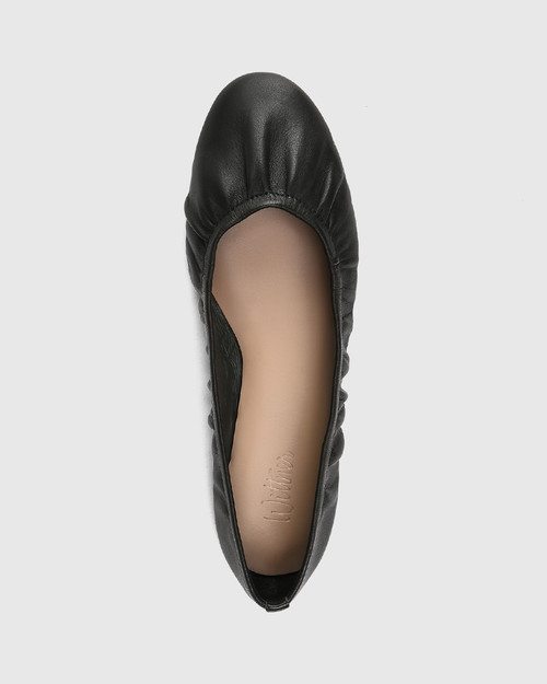 Adellyn Black Leather Ballet Flat & Wittner & Wittner Shoes