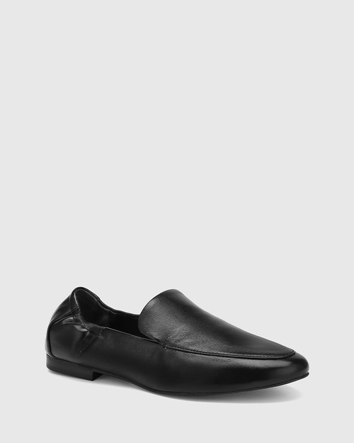 Berklee Black Leather Flat & Wittner & Wittner Shoes