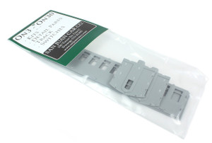 J&S Coach - Sides with flat top windows, ends with arch windows