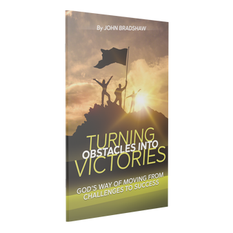 Front cover of the pocketbook "Turning Obstacles Into Victories" by John Bradshaw.