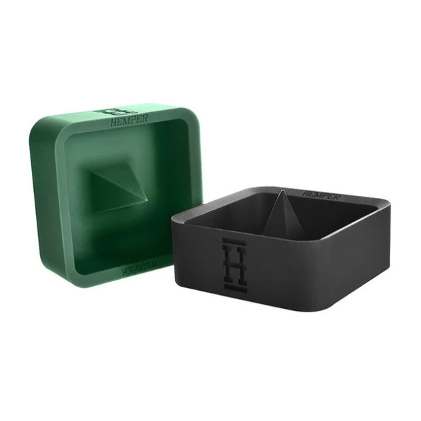 HEMPER - THE CACHE SILICONE DE-BOWLING ASHTRAY DISPLAY OF 8 - MULTICOLOR HEMPER - THE CACHE SILICONE DE-BOWLING ASHTRAY DISPLAY OF 8 - MULTICOLOR