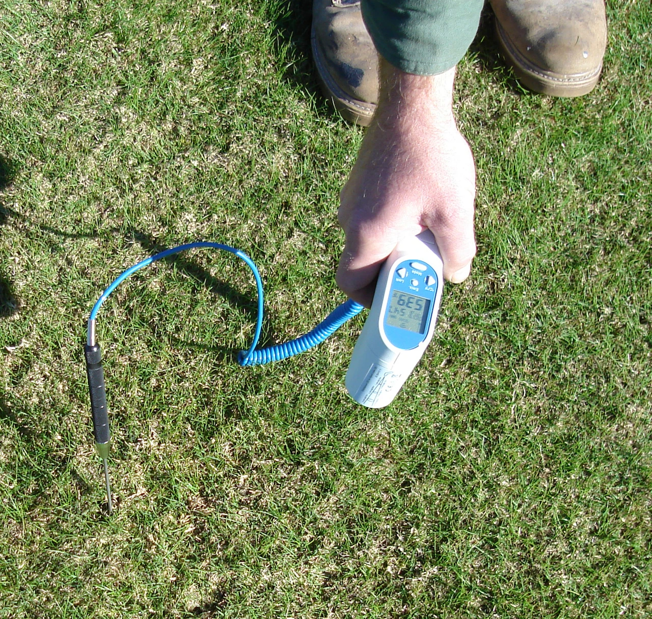 Infrared Thermometer w/ laser and soil probe - Tests the canopy or surface temperature with Infrared Thermometer and the Soil temperature with the detachable probe. Probe temperature reading at the tip of probe