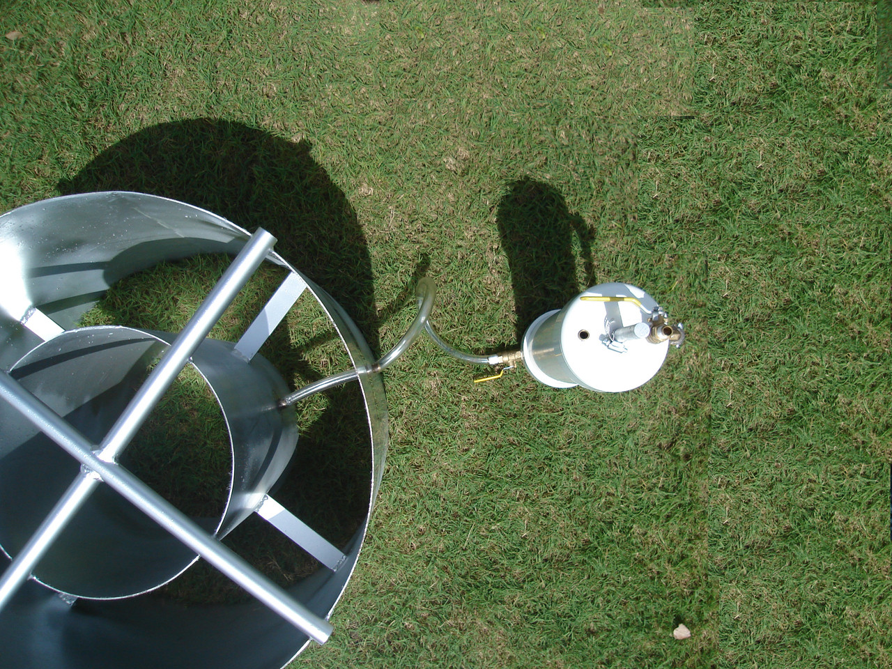 IN12-W - Turf-Tec Mariotte Tubes for use with IN10-W or IN14-W or IN8P-W - 3,000 Ml tube hooked up to inner ring