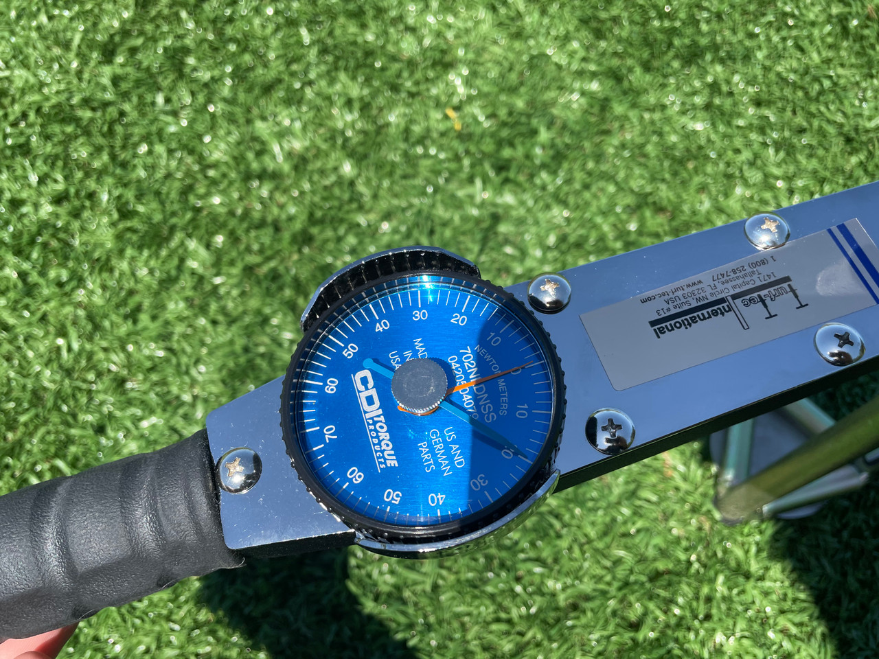 Turf-Tec FIFA Shear Strength Tester - Tests turf shear, tear and tensile strength and resistance. Unit includes 0-70 nm (Newton Meter) wrench