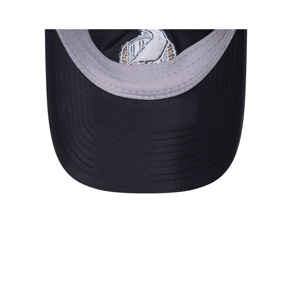 Collingwood 2025 New Era AFLW W9FORTY Open Back Cap - Inside View Collingwood 2025 New Era AFLW W9FORTY Open Back Cap - Inside View