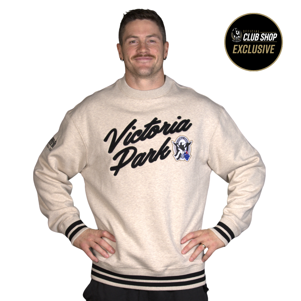 Collingwood Victoria Park Adults Script Vintage Crew
