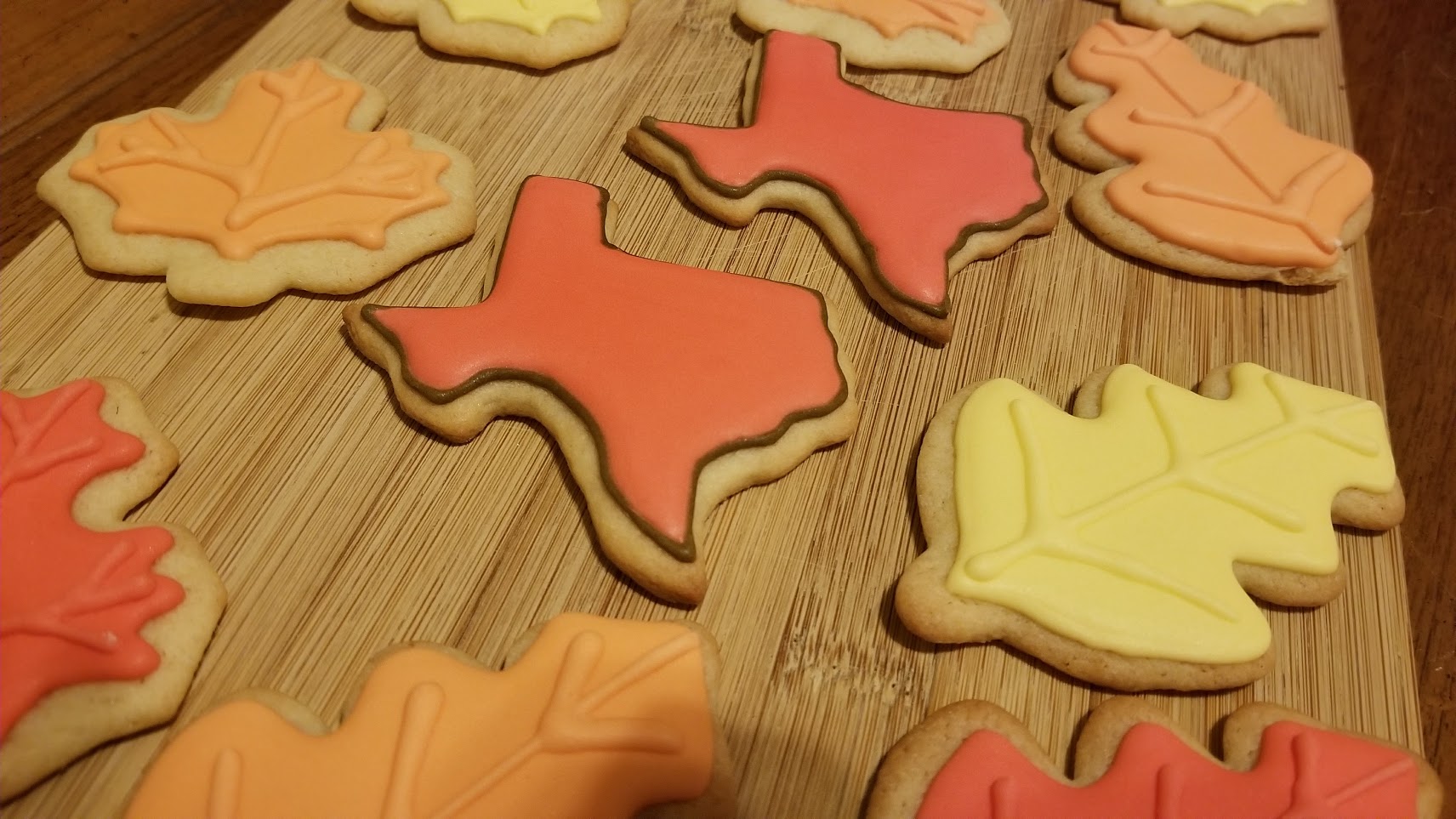 flooded and Decorated cookies