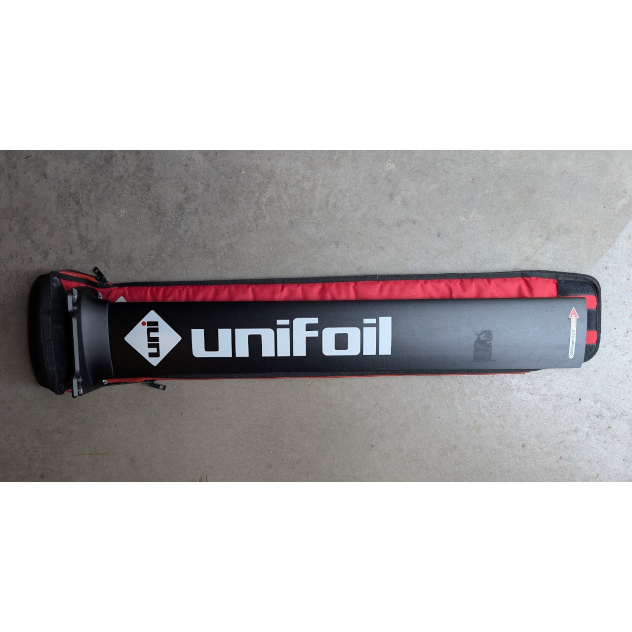 Used Unifoil Aluminum Mast 850 - Side 2