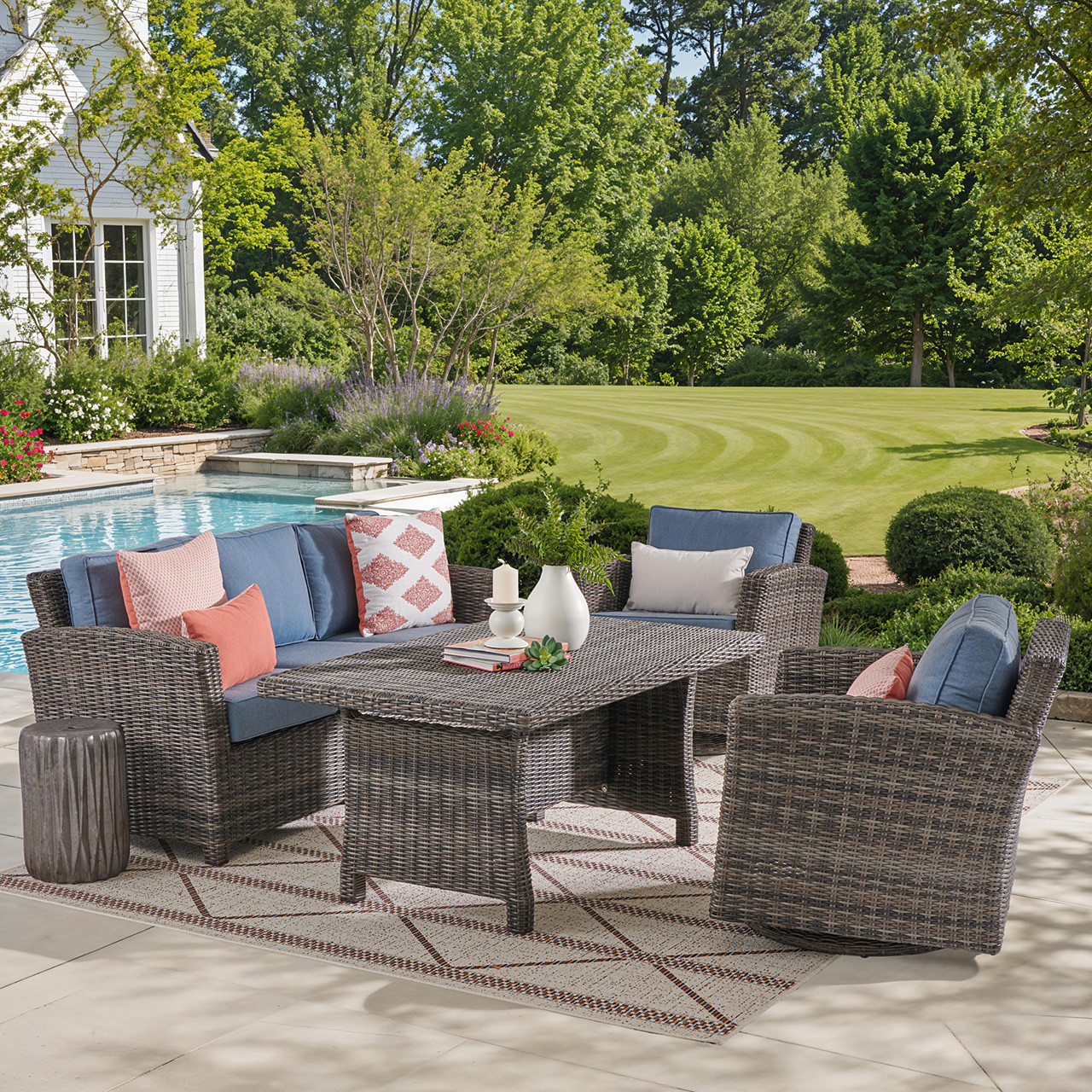 Venice Silver Oak Outdoor Wicker with Cushions 4 Piece Swivel Sofa