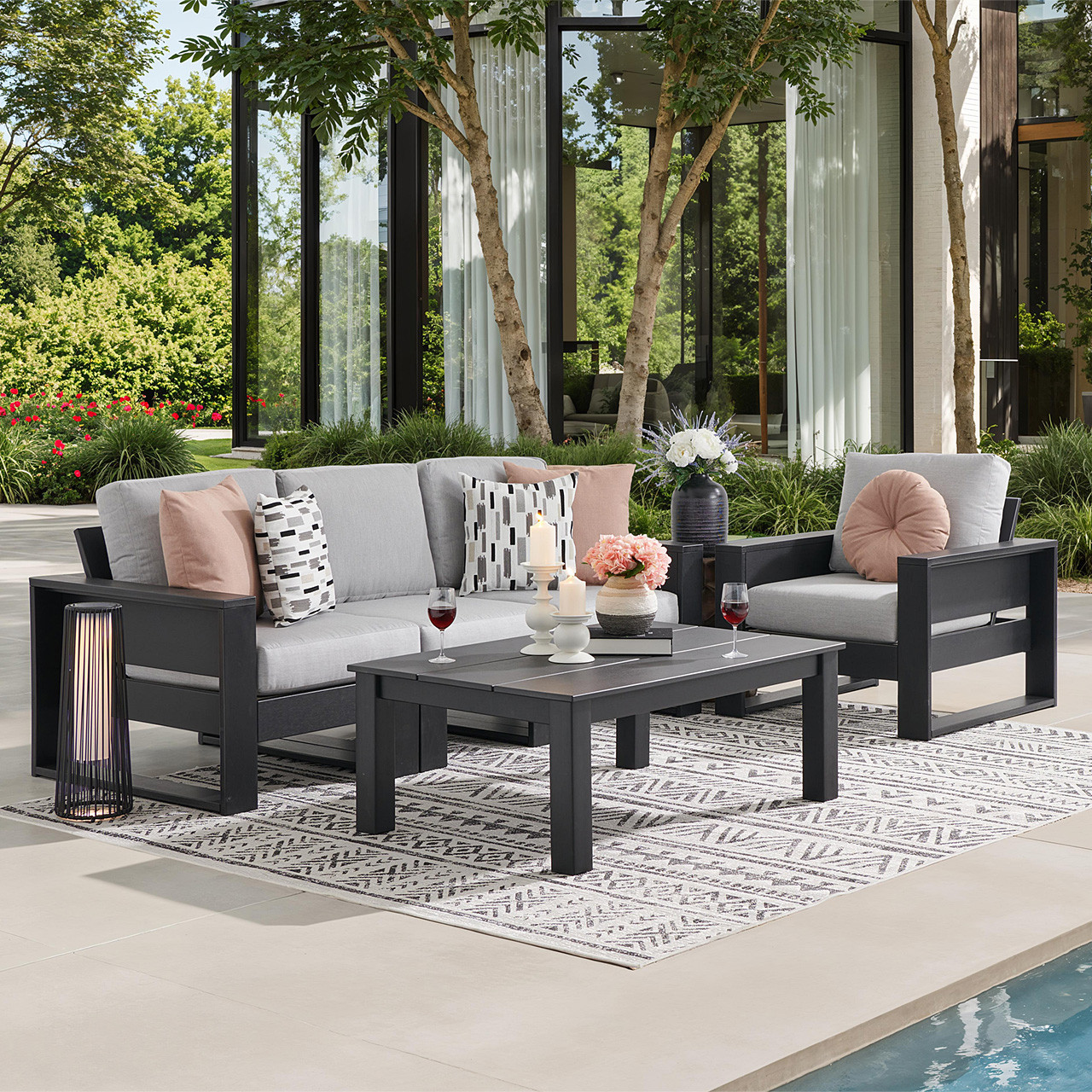 Montauk Polymer with Cushions 5 Piece Modular Sofa Group + 48 x 32 in. Coffee Table