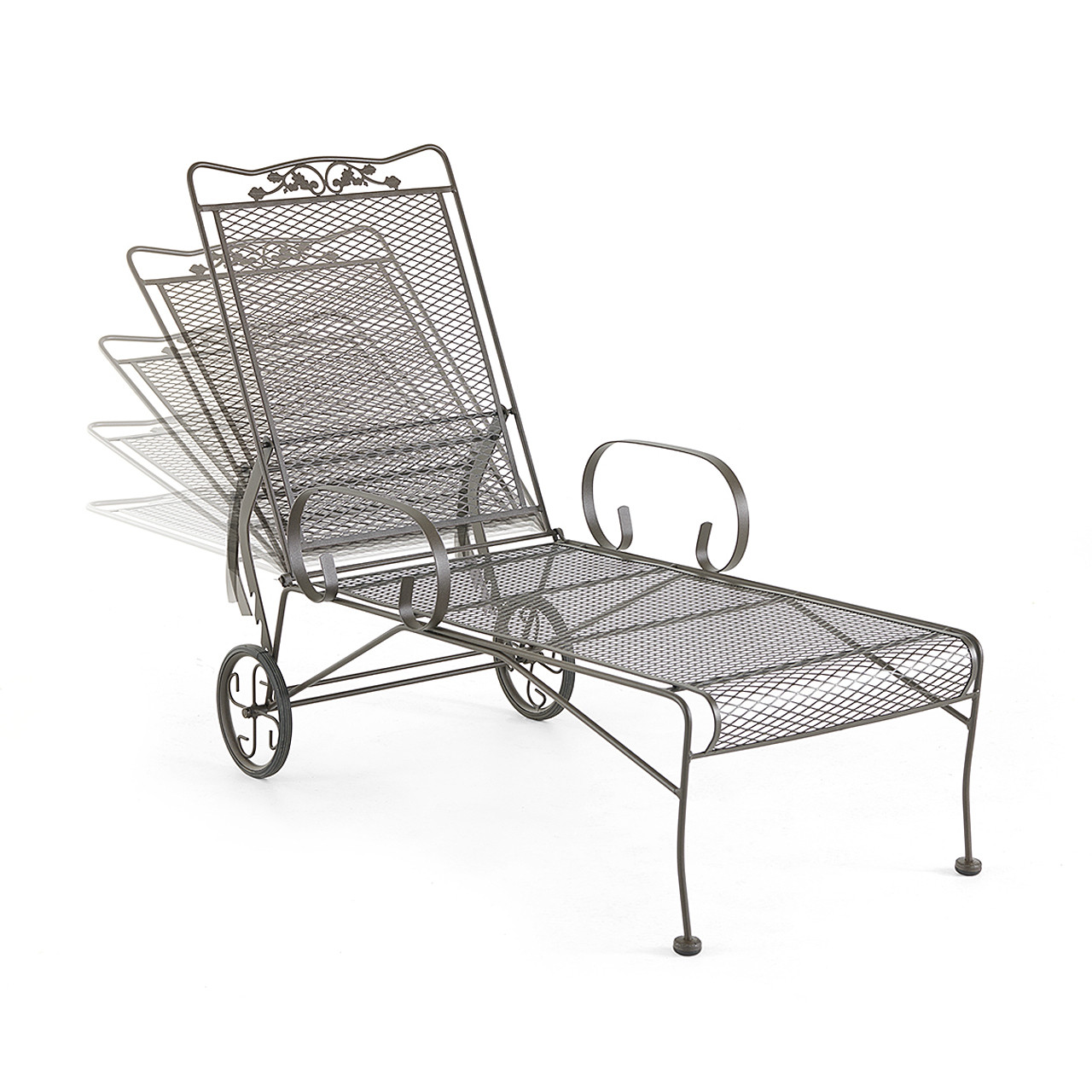 outdoor wrought iron lounge chair