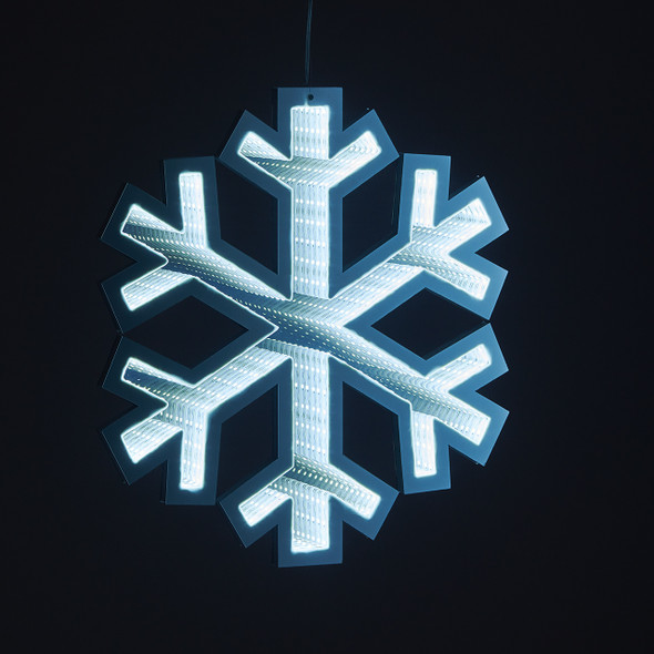 15.7 in. Infinity Light Snowflake