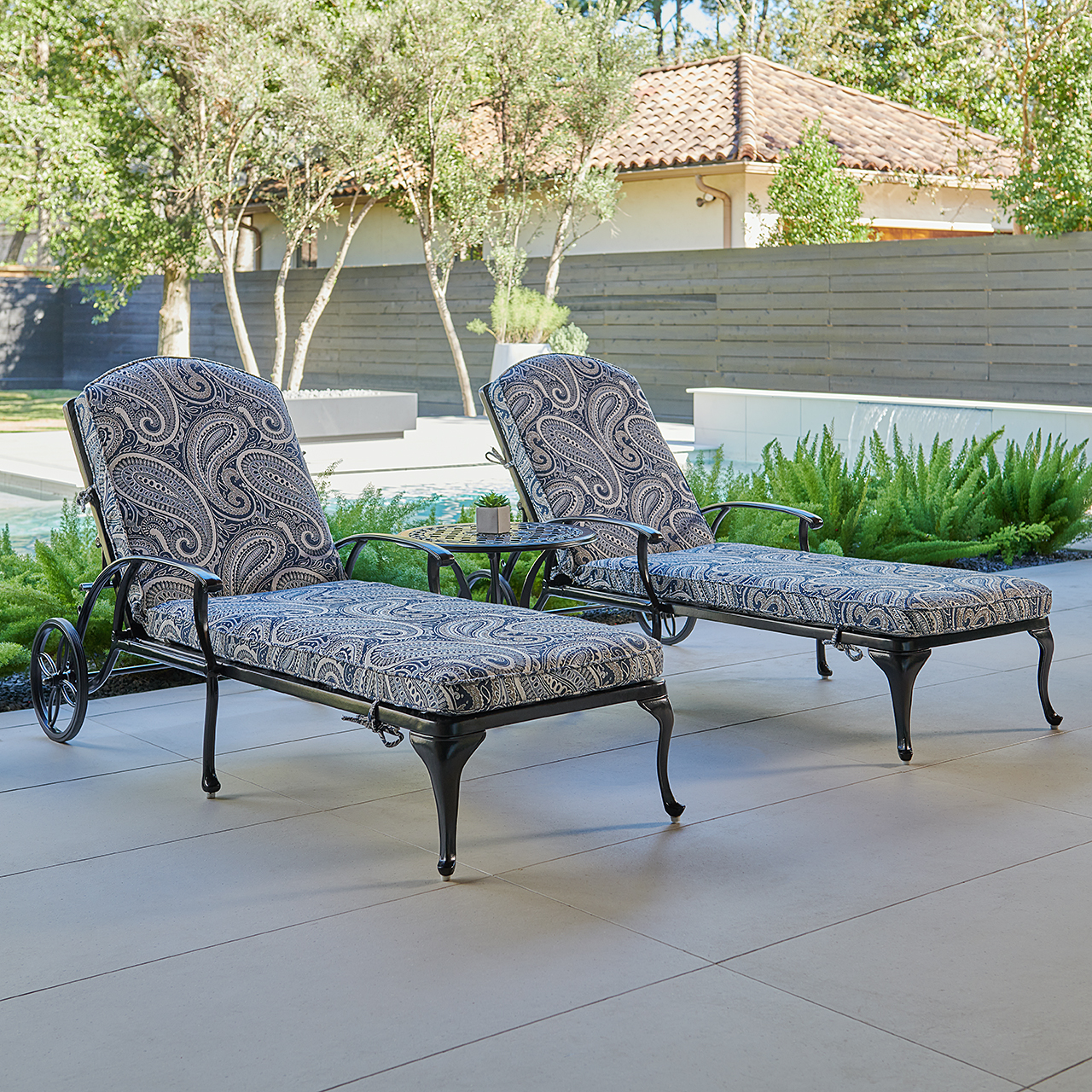 Tivoli Matte Black Cast Aluminum with Cushions 3 Piece Chaise Lounge Set + 22 in. D Side Table (Royce Indigo)