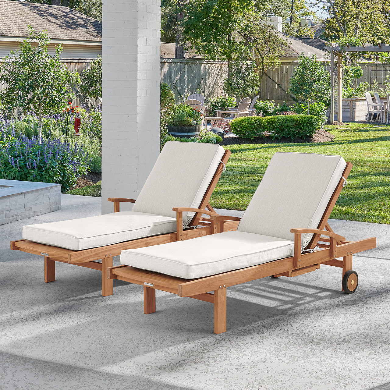 Eastchester Natural Stain Solid Teak With Cushions 2 Piece Chaise Lounge Set (Linen Graphite)