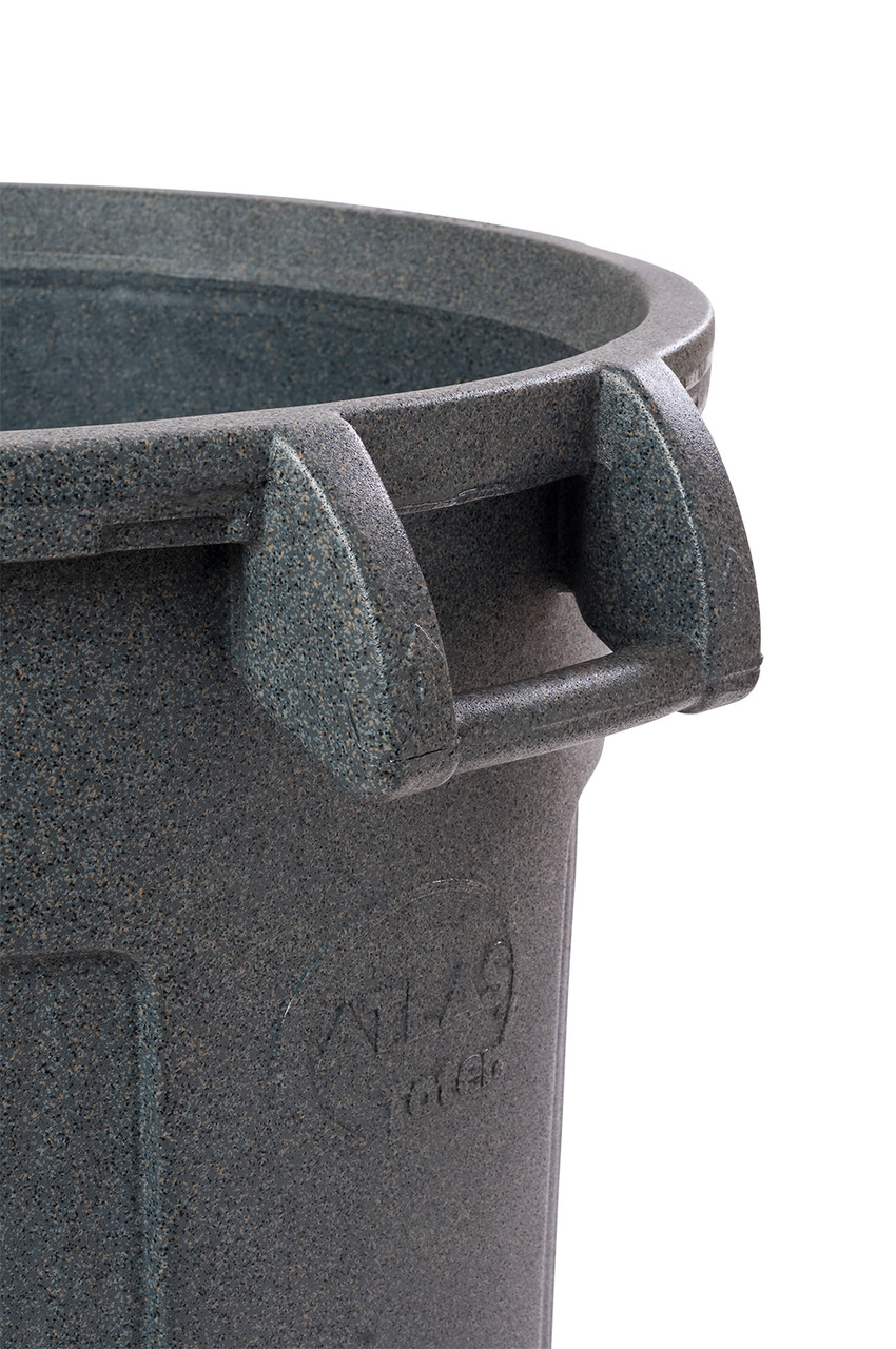 Toter 32 Gallon Dark Gray Granite Rotational Molded Round Trash Can with  Black Lid