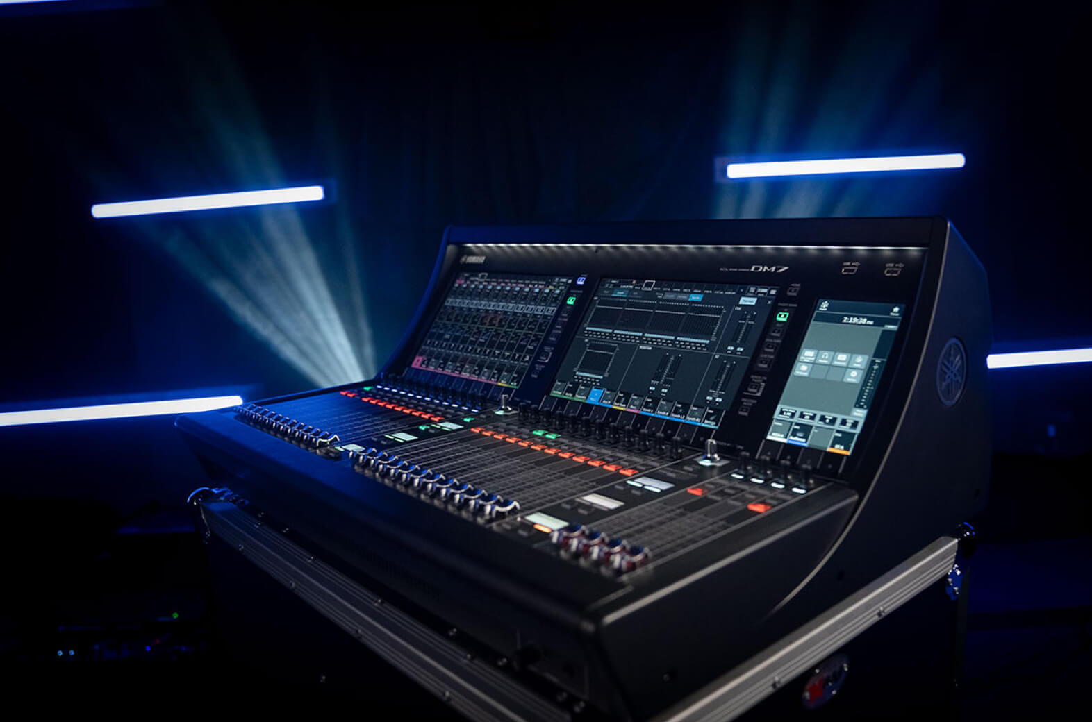 Yamaha DM7 Series