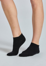 STUDIO GRIP SOCKS - BLACK