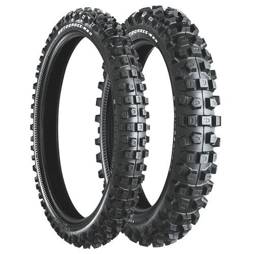 Bridgestone Pneu M23