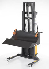 Vestil Steel - 12 Volt DC Roll Lifter Transporter 15-3/4 In. Roll Diameter 600 lb - Black/Yellow