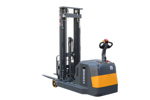 EKKO EH15T Moving Mast Walkie Reach Truck   3,300 lb Capacity