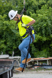 SUSPENSION TRAUMA RELIEF STRAP