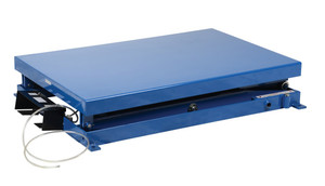Vestil Steel Heavy-Duty Air Bag Scissor Lift Table - 48 In. x 32 In. 2,000 lb - Blue