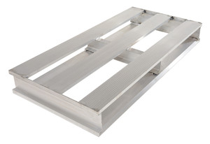 Vestil Aluminum Heavy Duty Half Pallet - 24 In. x 36-1/8 In. x 6 In. 4000 lb - Silver