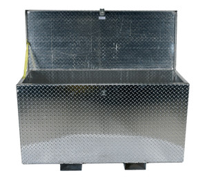 Vestil Aluminum Portable Tool Box with Fork Pockets - 24-13/16 In. x 60-3/4 In. x 33-11/16 In. 2500 lb - Silver