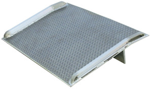 Vestil Aluminum Truck Dock Board - 78 In. x 72 In. 7000 lb - Silver