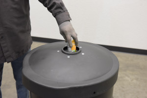 Vestil Low Density Polyethylene Drum Recycling Lid with Flaps Universal - 55 Gallon - Black