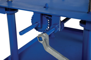 Vestil Steel Low Profile Post Table - 24 In. x 36 In. 2000 lb - Blue
