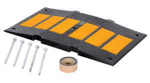 Vestil Rubber Middle Section Asphalt Hardware - 20-5/16 In. x 35-1/4 In. x 2-7/16 In. 60000 lb - Black