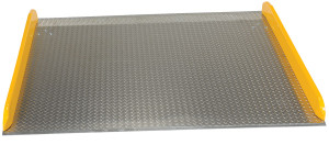 Vestil Aluminum Dock Board Steel Curb - 72 In. x 60 In. 15,000 lb - Silver