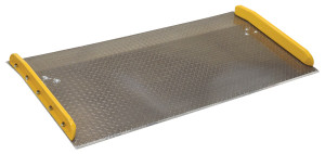 Vestil Aluminum Dock Board Steel Curb - 72 In. x 36 In. 10,000 lb - Silver