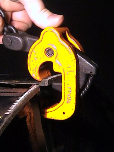 Tractel Topal VDL-1 Drum Lifting Clamp â€šÃ„Ã¬ 2,200 lbs. Capacity