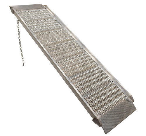 Vestil Aluminum Grip-Strut Walk Ramps - 96-3/4 In. x 29-3/8 In. 2800 lb - Silver