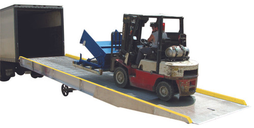 Vestil Factory Installed Steel Yellow Factory Painted Safety Curb For Steel and Aluminum Yard Ramps