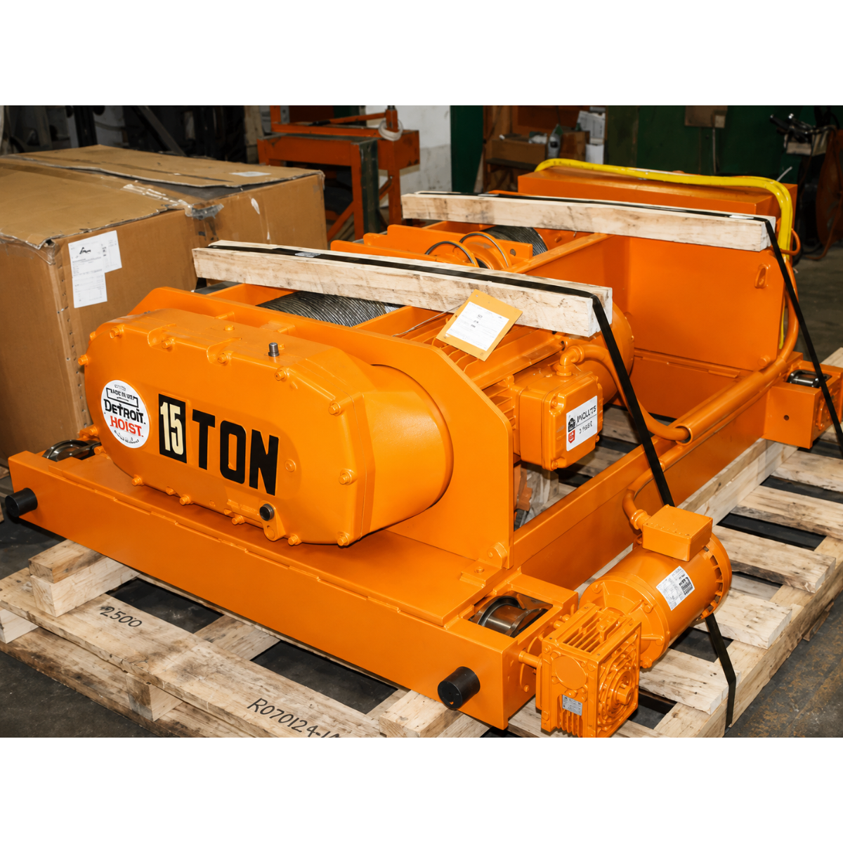 Detroit Hoist Top Running Double Girder Crane, 3.3 Ton Capacity, 26 FPM Lift Speed, 80 FPM Trolley Speed, 78" Trolley Gauge, Model DB7T77-26