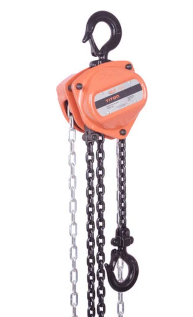 Atlas Lifting and Rigging TCH 1/2 Ton Chain Hoist 1100 lbs 10 Ft. Lift