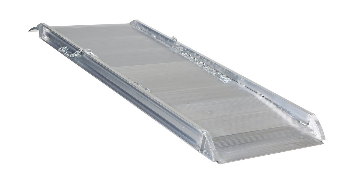 Vestil Aluminum Wheel Walk Ramp Overlapping Style - 72 In. x 28 In. 2800 lb - Silver