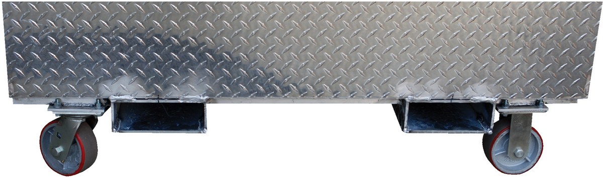 Vestil Aluminum Portable Tool Box with Casters and Fork Pockets - 24-3/4 In. x 48-3/4 In. x 44-5/16 In. 2500 lb - Silver