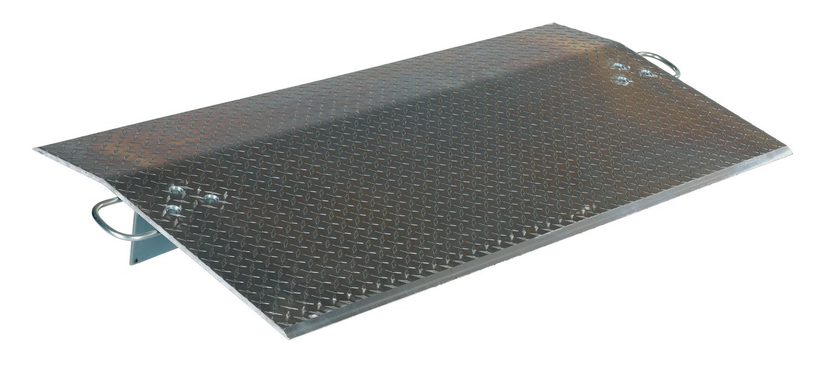 Vestil Aluminum Economizer Dock Plate - 60 In. x 30 In. 1/2 In. Plate Thickness 7800 lb - Silver